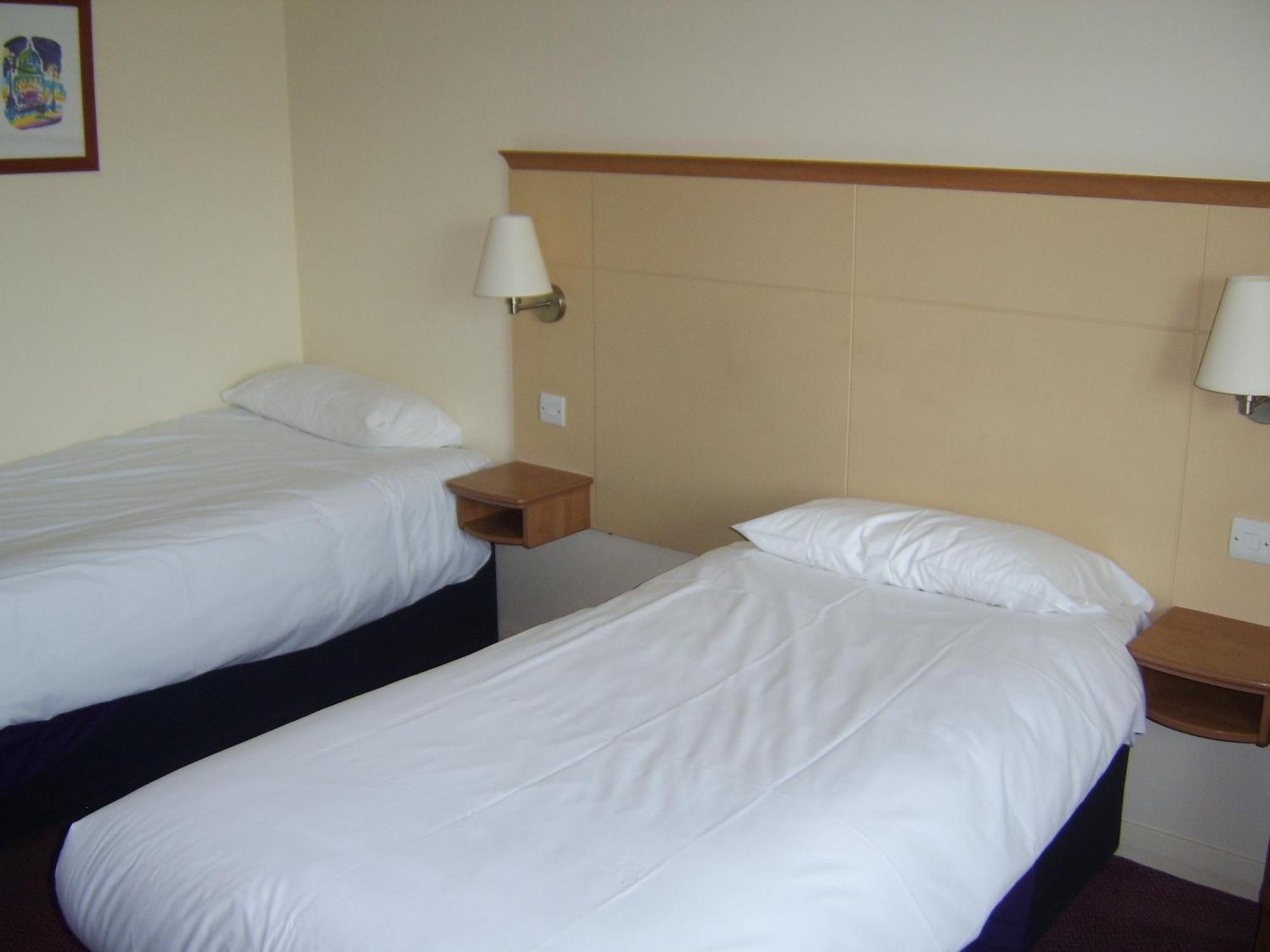 Days Inn Winchester Eksteriør bilde