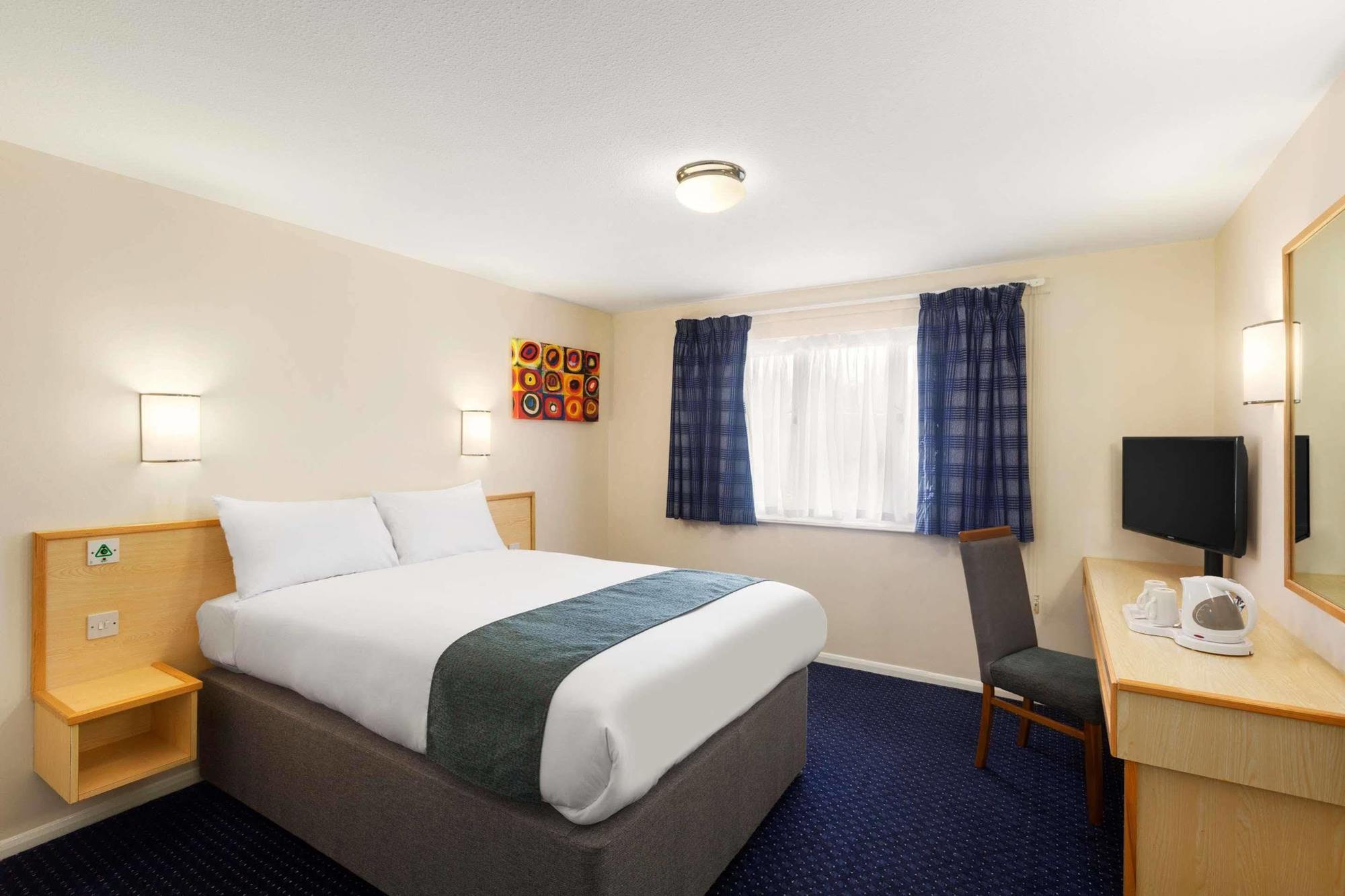 Days Inn Winchester Eksteriør bilde